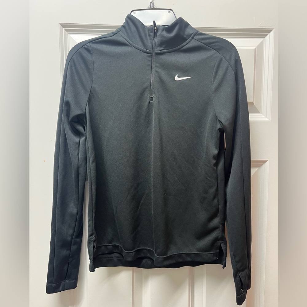 Girls’ Nike Black Dri-FIT Long-Sleeve 1/4-Zip Pullover Top Size L
